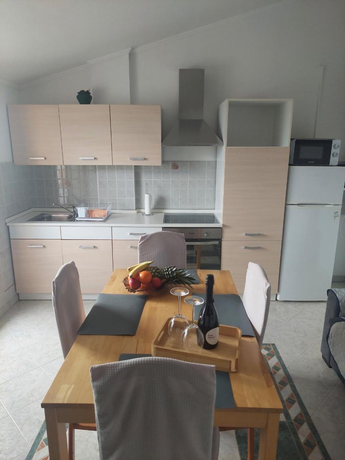 Apartman Andela Labinci Екстер'єр фото